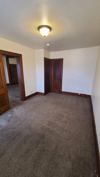 More Photos Of 55-57 E Main St, Alliance Apartments For Sale