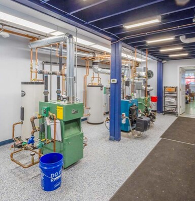 More Photos Of 28 Commercial Ct, Auburn Industrial For Sale