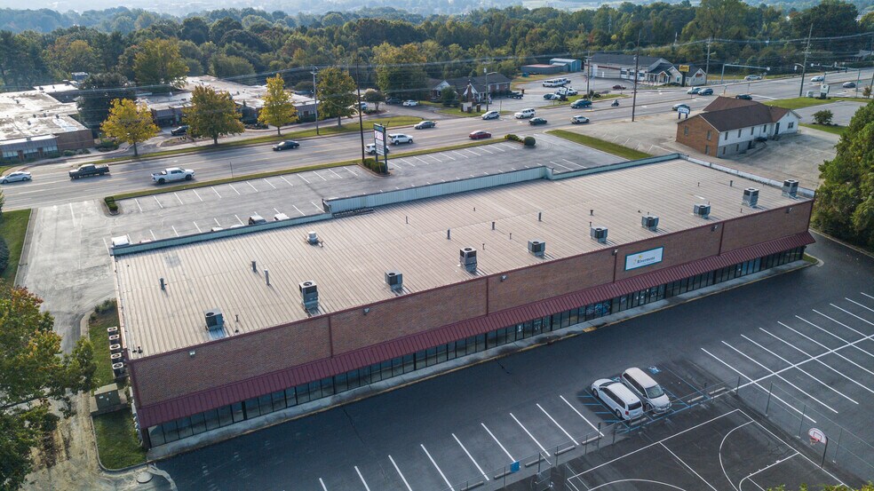 More Photos Of 441 Piney Forest Rd, Danville Office For Lease