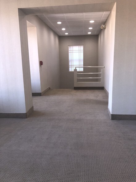 More Photos Of 3200 Sunset Ave, Ocean Medical For Lease