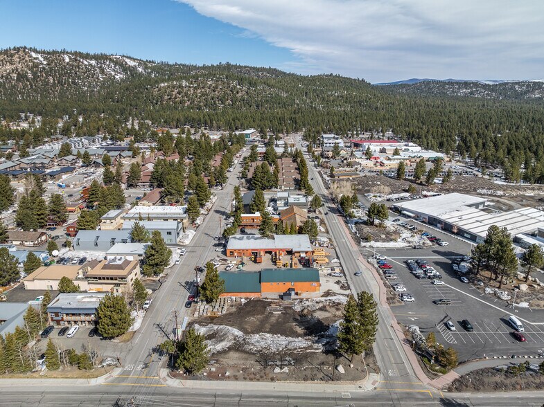 More Photos Of 283 Sierra Manor Rd, Mammoth Lakes Freestanding For Sale