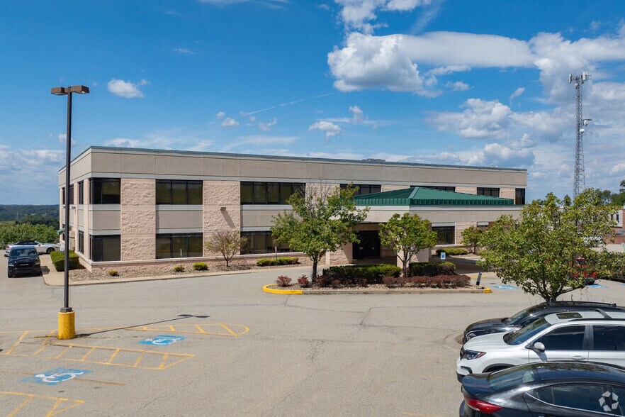 More Photos Of 100 Stoops Dr, Monongahela Medical For Sale