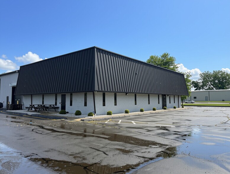 Primary Photo Of 182 Commerce St, East Haven Manufacturing For Lease