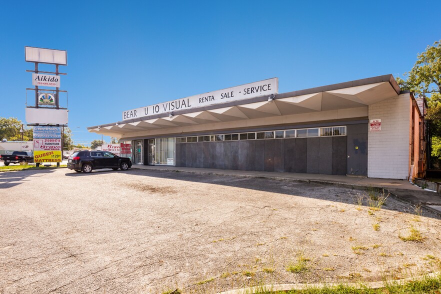 More Photos Of 1602 W Kings Hwy, San Antonio Unknown For Lease
