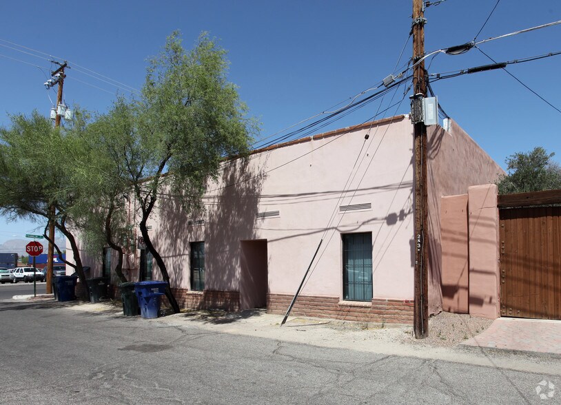 More Photos Of 36 W Franklin St, Tucson Office For Lease