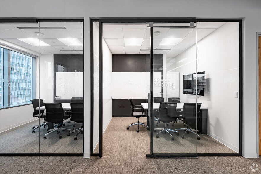 More Photos Of 920 5th Ave, Seattle Office For Lease