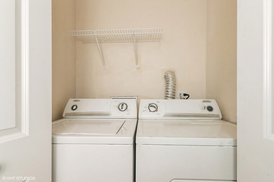 More Photos Of 4012 S Indiana Ave, Chicago Apartments For Sale