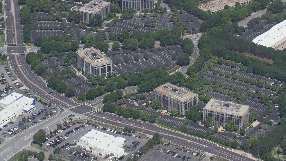 Primary Photo Of 3097 Satellite Blvd, Duluth Office For Lease