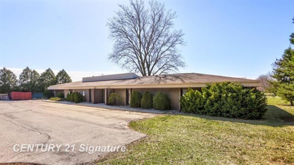 More Photos Of 3167 Enterprise Dr, Saginaw Office For Sale