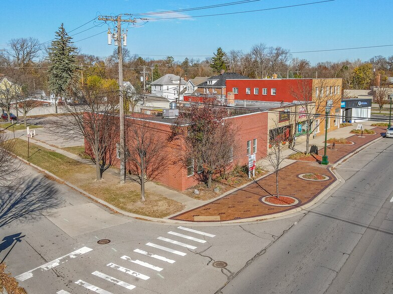 More Photos Of 35640 W Michigan Ave, Wayne Medical For Lease