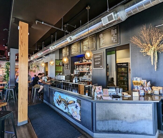 More Photos Of 300 S Logan St, Denver Apartments For Lease