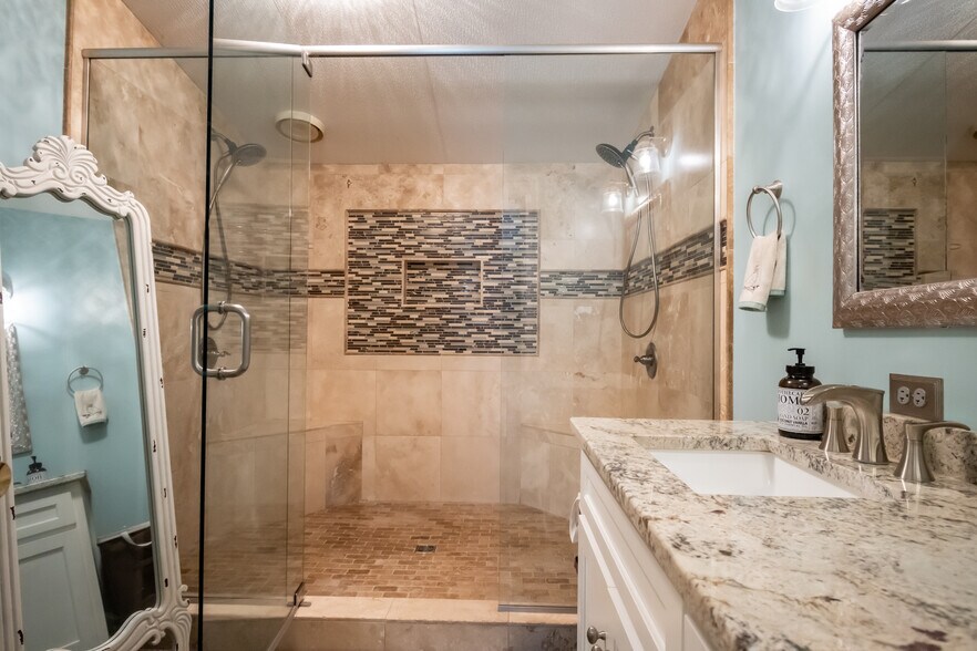 More Photos Of 3655 Neese Commerce Rd, Hull Multifamily For Sale