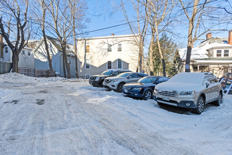 More Photos Of 779 Congress St, Portland Apartments For Sale