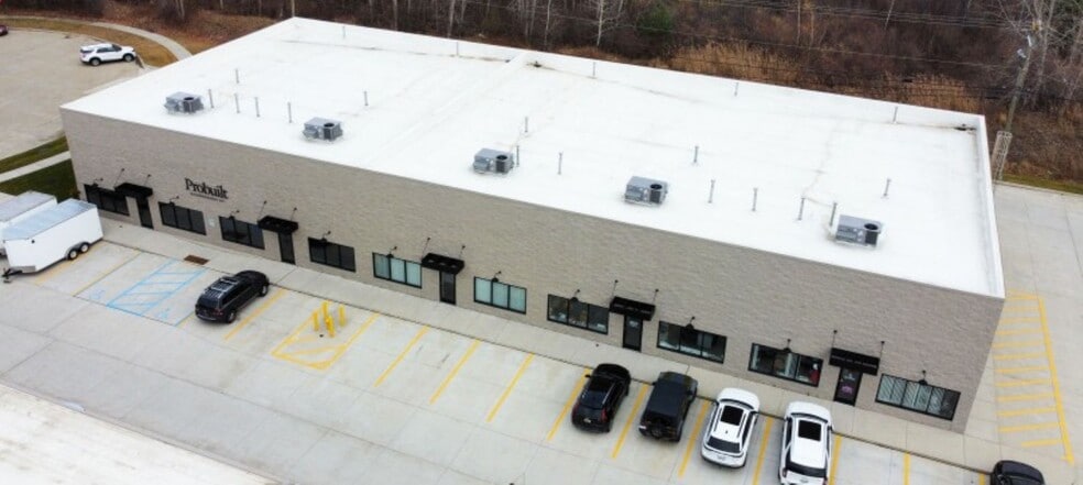 More Photos Of 15818-15874 Claire Ct, Macomb Warehouse For Lease