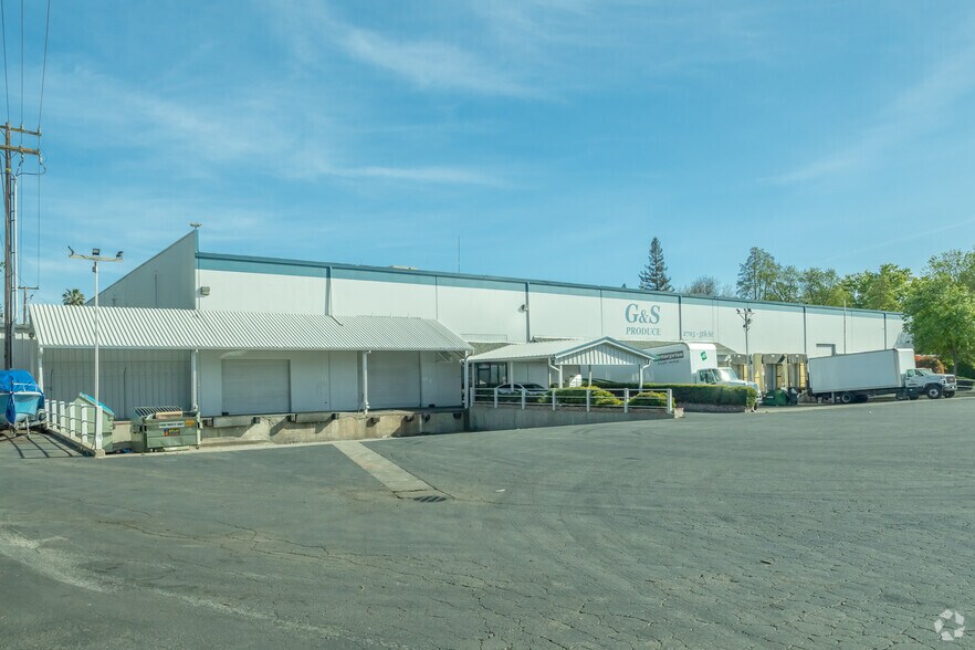Primary Photo Of 2705 5th St, Sacramento Warehouse For Sale