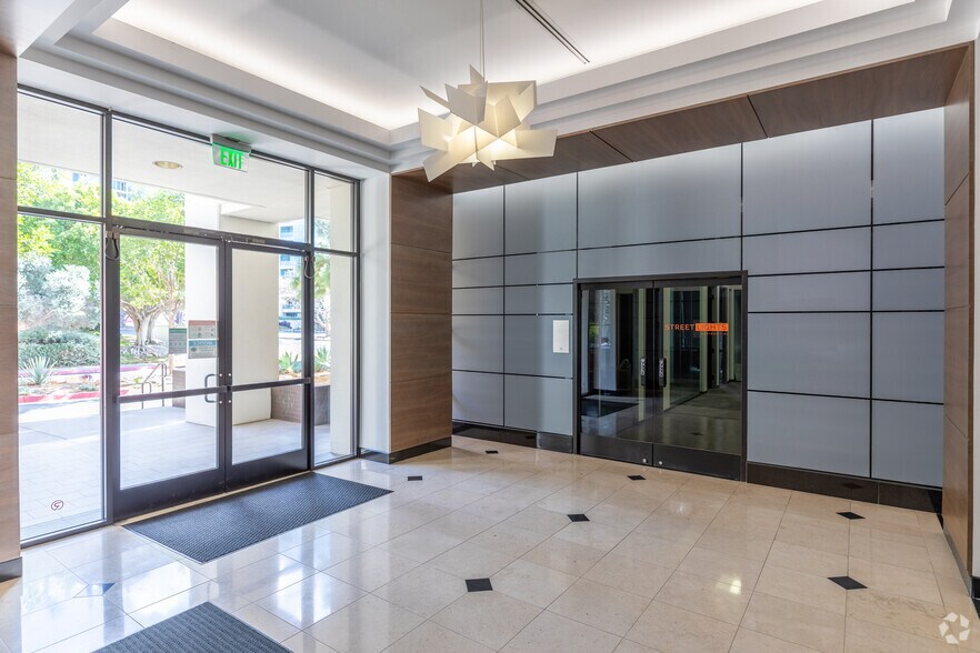 More Photos Of 4180 La Jolla Village Dr, La Jolla Medical For Lease