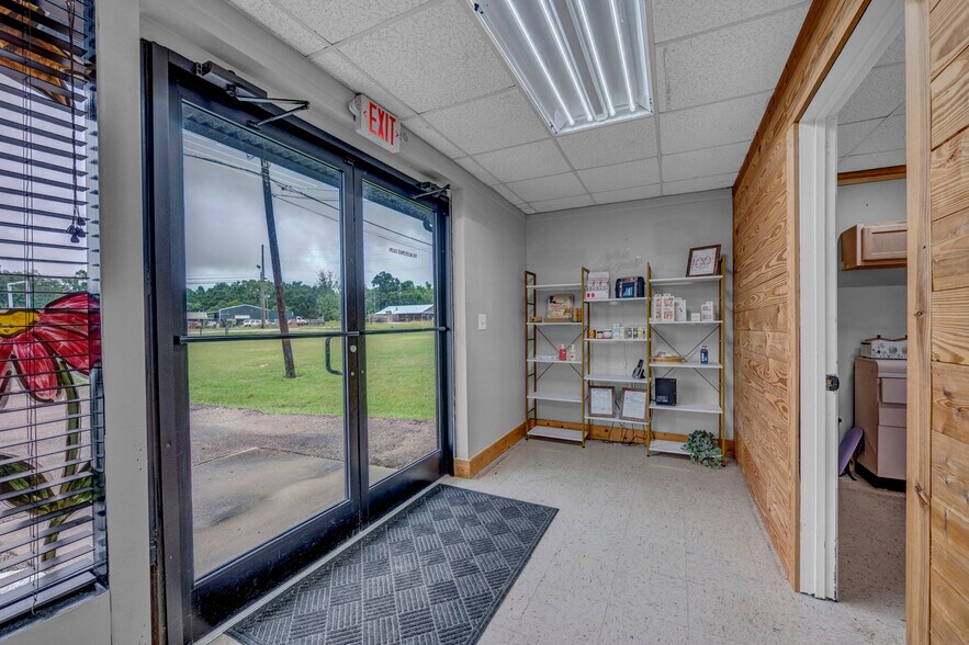 More Photos Of 38178 Us Highway 231, Ashville Freestanding For Sale