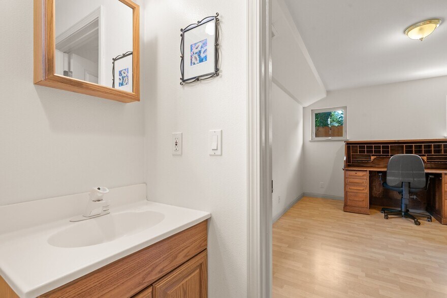 More Photos Of 518 Capitola Ave, Capitola Multifamily For Sale