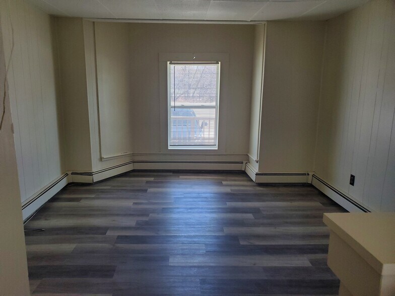 More Photos Of 2733 Dartmouth College, North Haverhill Apartments For Sale