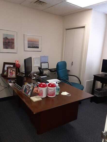 More Photos Of 505 NYS RTE 208, Monroe Office For Sale