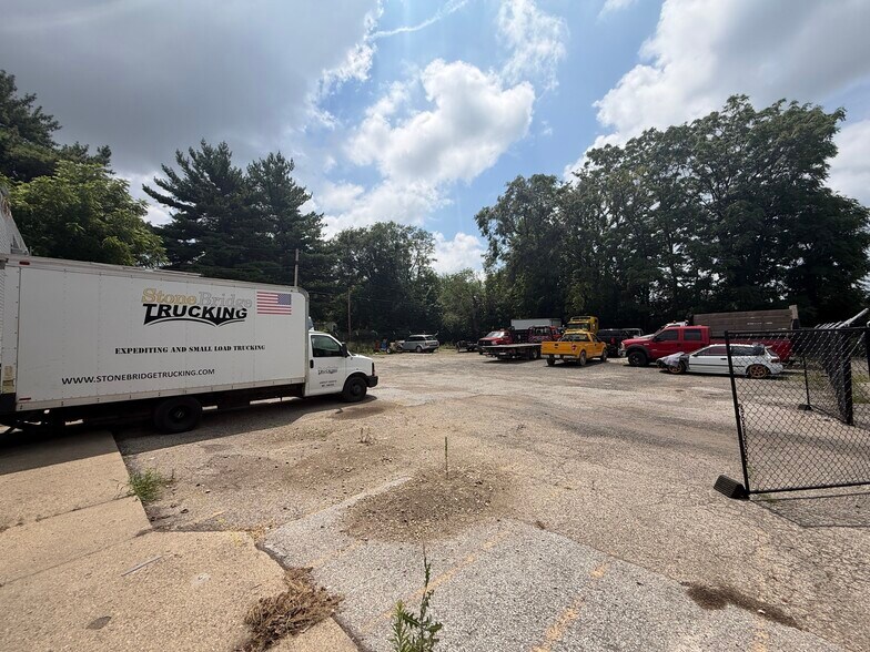 More Photos Of 3031 S Holt Rd, Indianapolis Warehouse For Sale