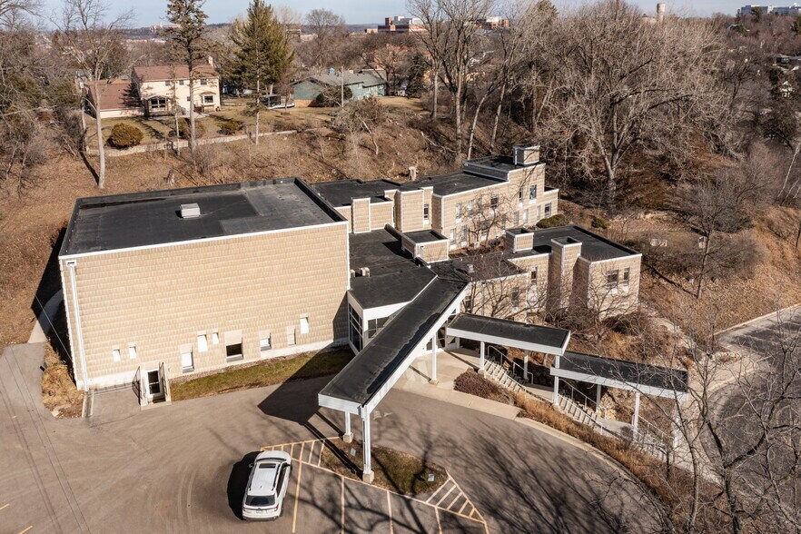 More Photos Of 1727 Walden Ln SW, Rochester Religious Facility For Sale