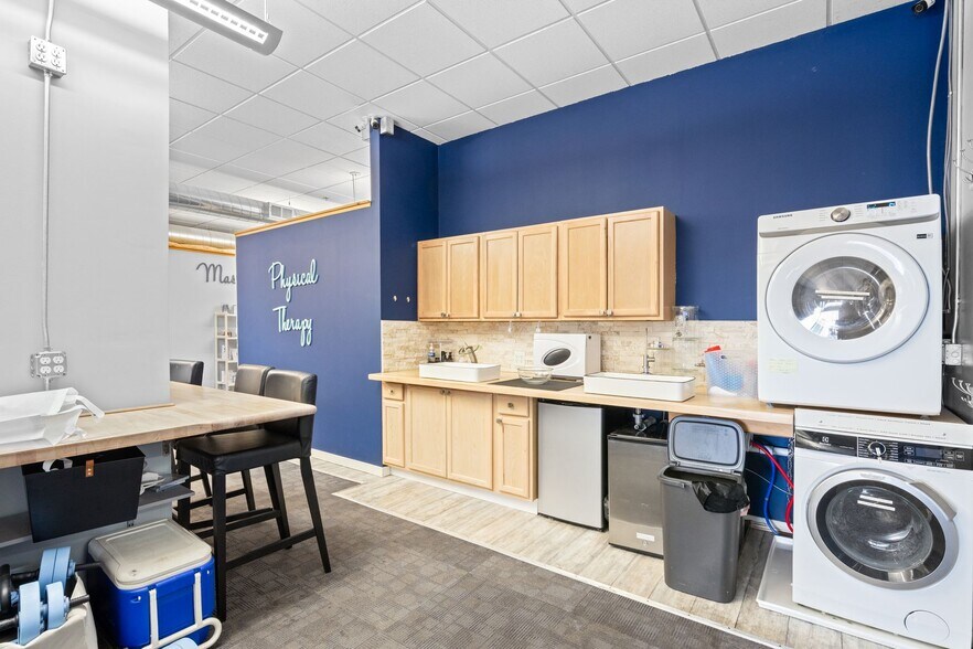 More Photos Of 18335 E 103rd Ave, Commerce City Medical For Sale