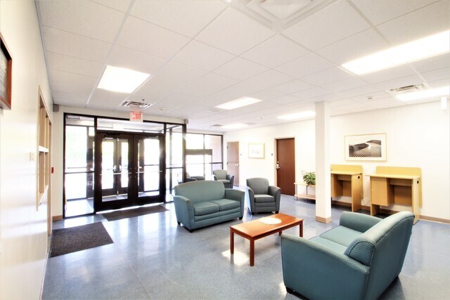 More Photos Of 14240 Dante Ave, Dolton Loft Creative Space For Lease