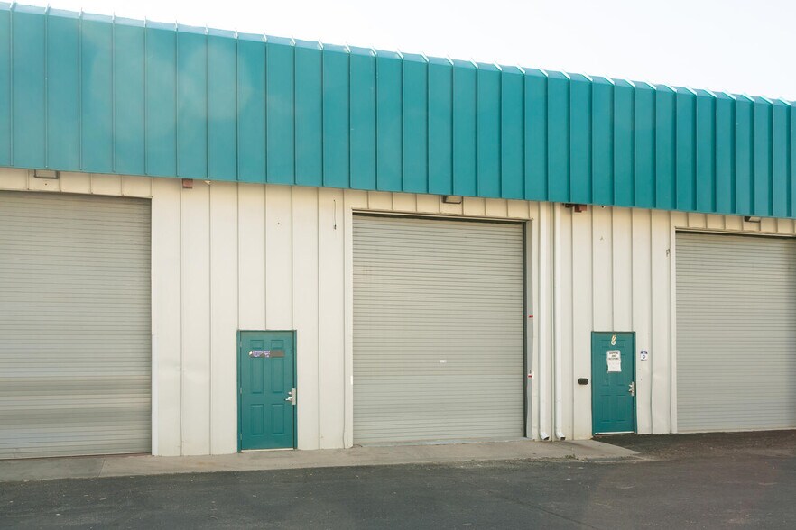 More Photos Of 11811 Upham St, Broomfield Warehouse For Lease