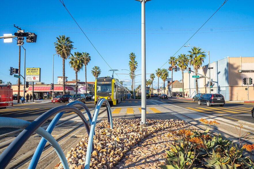More Photos Of 1598 Long Beach Blvd, Long Beach Storefront Retail Office For Sale