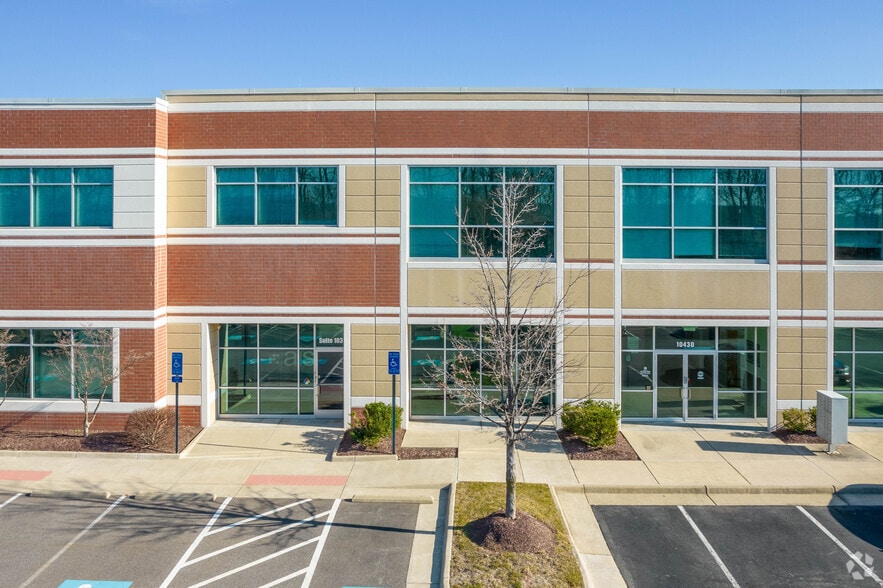 More Photos Of 10430 Furnace Rd, Lorton Flex For Lease