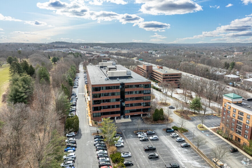 More Photos Of 500 Unicorn Park Dr, Woburn Office For Lease