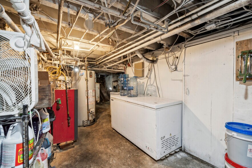 More Photos Of 3749 Midvale Ave, Philadelphia Restaurant For Sale