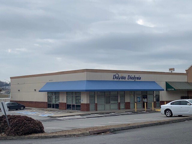 More Photos Of 9137-9141 Cross Park Dr, Knoxville Storefront Retail Office For Lease
