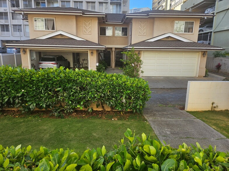 More Photos Of 1550 Davenport Pl, Honolulu Apartments For Sale