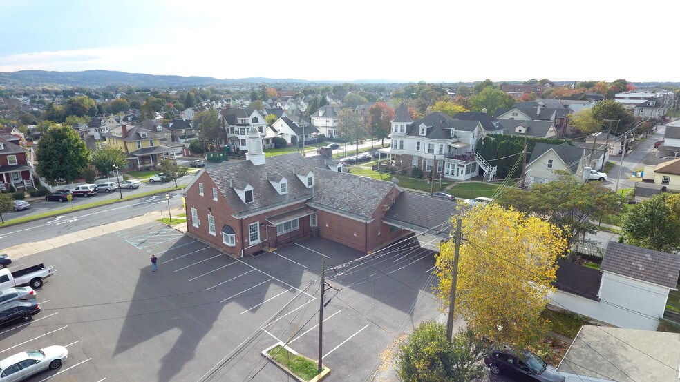 More Photos Of 1733 Washington Blvd, Easton Office For Sale