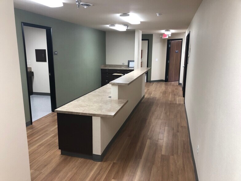 More Photos Of 12183 Locksley Ln, Auburn Medical For Lease