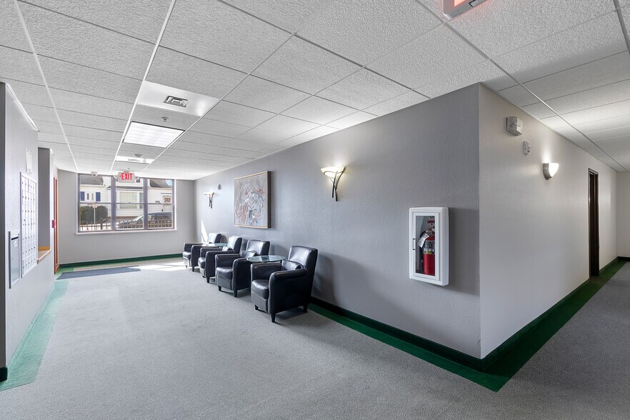 More Photos Of 1120 E Parkway Ave, Oshkosh Multifamily For Sale