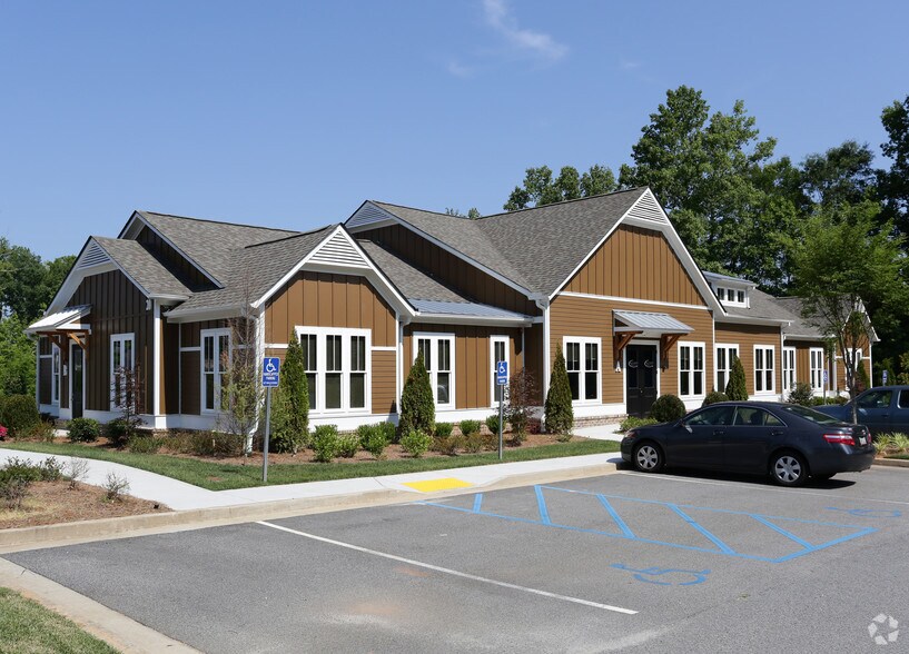 More Photos Of 12220 Birmingham Hwy, Alpharetta Office For Sale