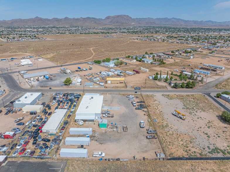 More Photos Of 3560 Sunshine Dr, Kingman Warehouse For Sale