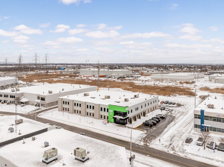 More Photos Of 2705 Rue Michelin, Laval Office For Sale