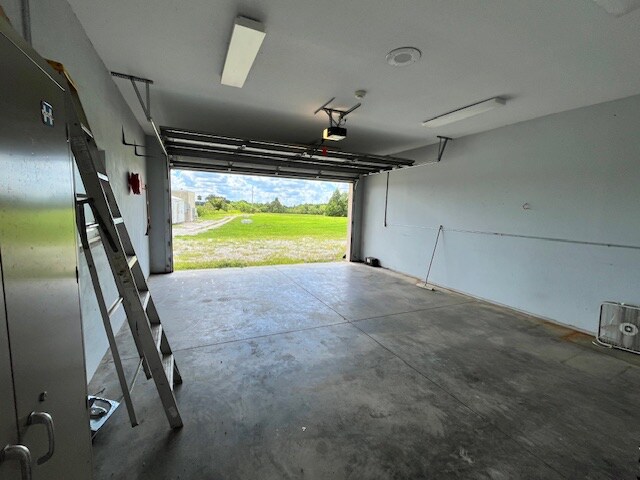 More Photos Of 7891 US Highway 17 S, Zolfo Springs Office For Sale
