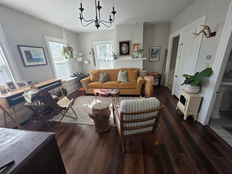 More Photos Of 12 Gay St, Rockland Apartments For Sale