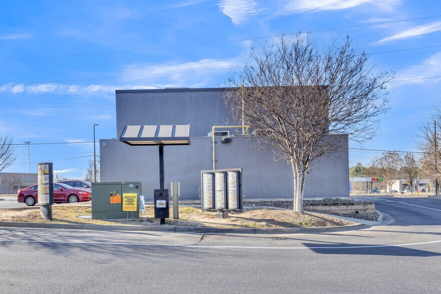 More Photos Of 3696 Windsor Spring Rd, Hephzibah Fast Food For Lease