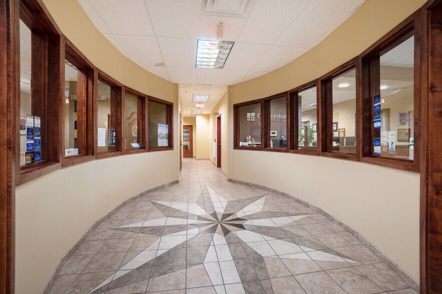 More Photos Of 6500 W 29th St, Greeley Storefront Retail Office For Sale