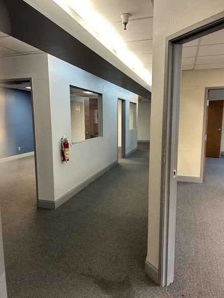 More Photos Of 1771-1775 Broadway, Oakland Office For Lease
