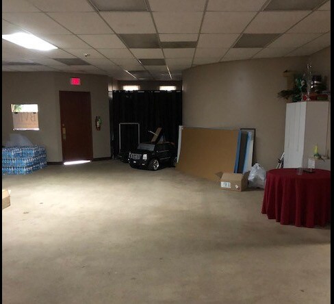 More Photos Of 887 W Liberty St, Medina Manufacturing For Sale