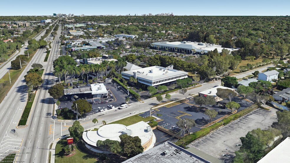 More Photos Of 8925 SW 148th St, Palmetto Bay Loft Creative Space For Lease