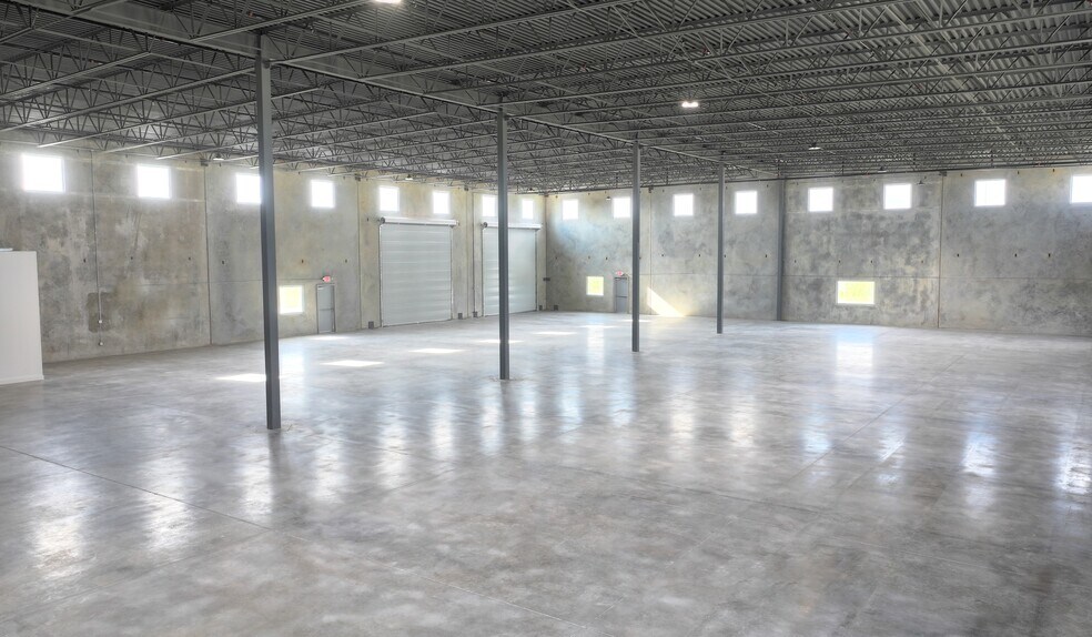 More Photos Of 12522 FM 1625, Creedmoor Warehouse For Sale