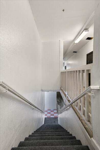 More Photos Of 2520 Ohio Ave, Richmond Apartments For Sale